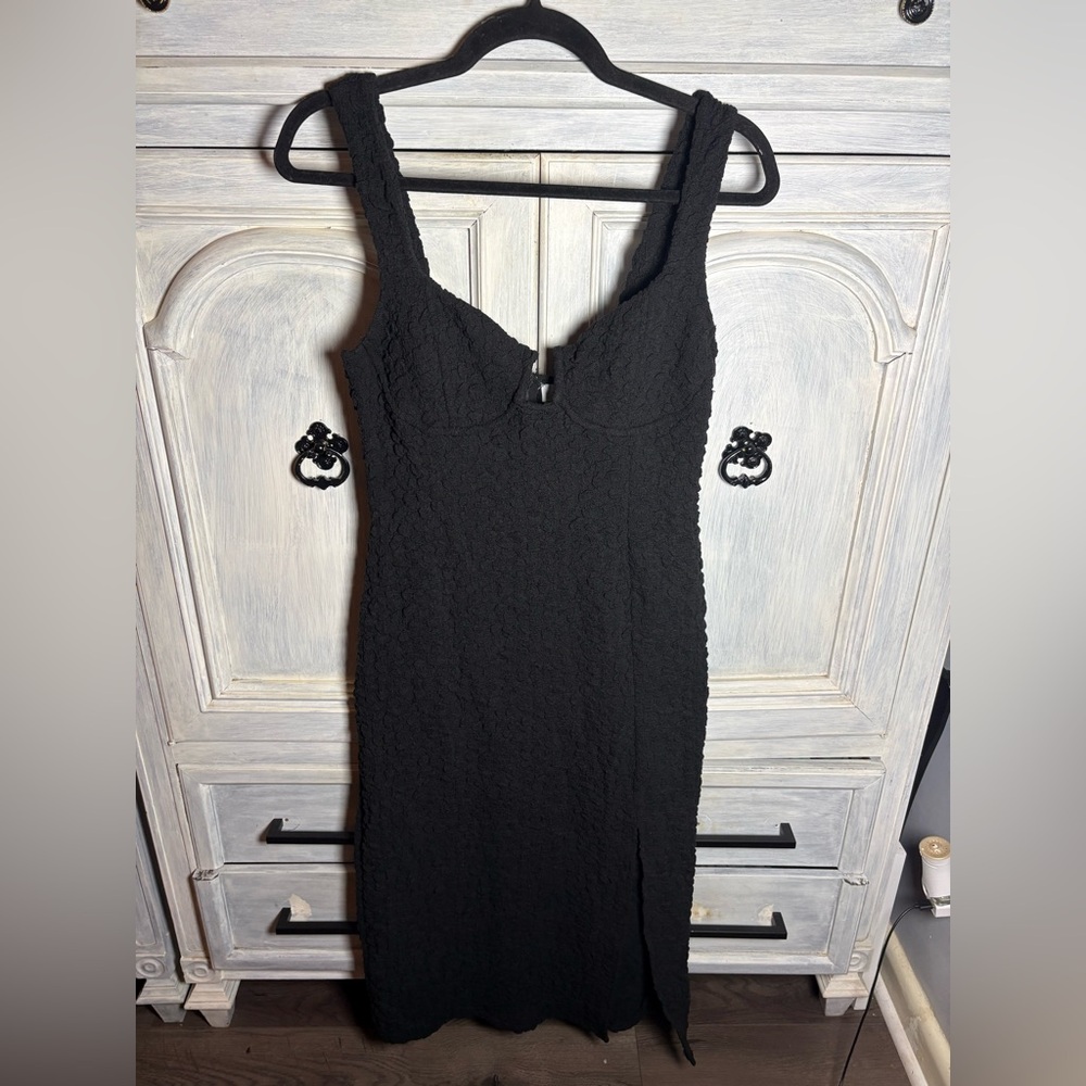 ASTR The Label Wylla Crinkled Popcorn Sweetheart Body-con Midi Dress Cocktail - Picture 6 of 13